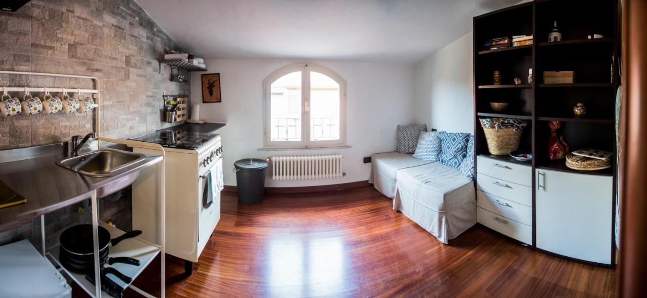Stupenda Mansarda Centralissima, Finiture Di Lusso Carrara Kültér fotó